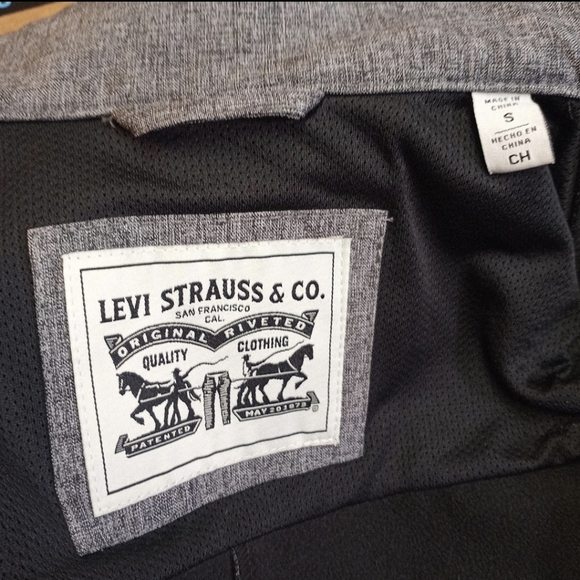 Levi's Strauss & Company, Grey Zip Snap  Trucker Utility Jacket, Men Size Small - Picture 16 of 16